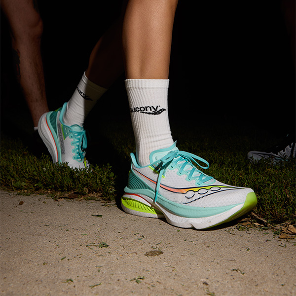 Saucony Endorphin AzuraTra prestazioni e lifestyle