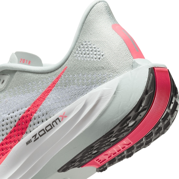 Nike Pegasus Plus - Barely Grey/Hot Punch/White/Black