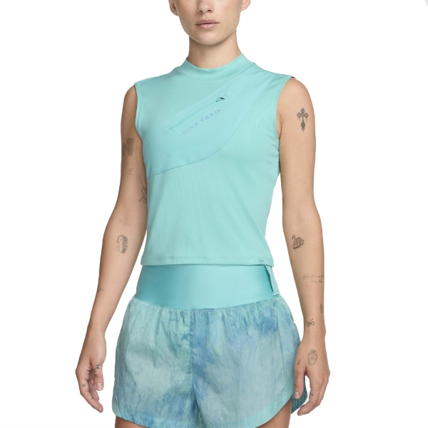Canotte e Top Trail Running Donna Nike Trail DriFIT Storage Tank  Green Frost/Smokey Blue FV6384300