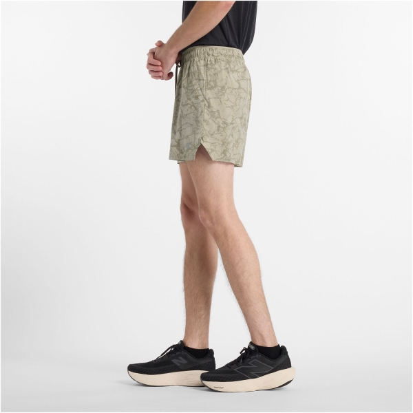 New Balance RC Printed 5in Shorts - Arid Stone