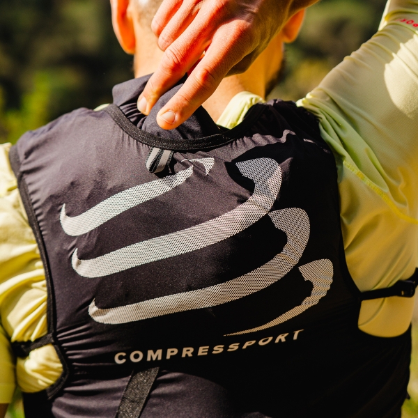 Compressport Ultrun Evo 10 Pack Backpack - Black