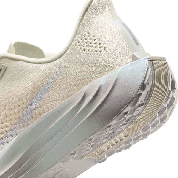 Nike Pegasus Plus ESS - Sea Glass/White/Chalk/Pure Platinum