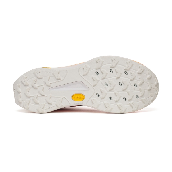 Saucony Peregrine 16 - Fire/Black