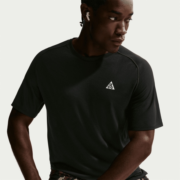 Nike ACG Solar Chase T-Shirt - Black/Summit White