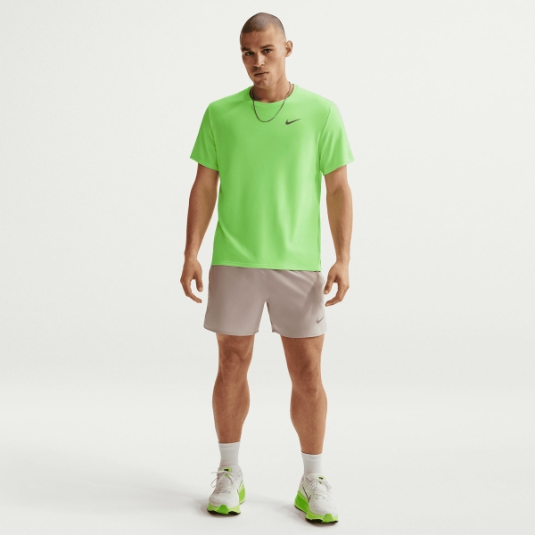 Nike Dri-FIT UV Run Division Miler Camiseta - Lime Blast/Reflective Silver
