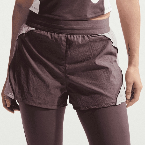Women's Running Shorts Nike Swift 2.5in Shorts  Tattoo/Light Violet Ore/Reflective Silver IM9482502