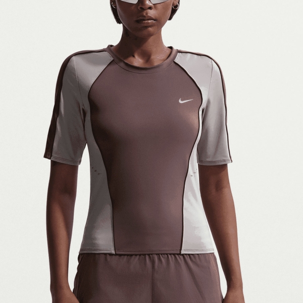 Women's Running T-Shirts Nike Swift DriFIT TShirt  Tattoo/Light Violet Ore/Reflective Silver IQ0173502