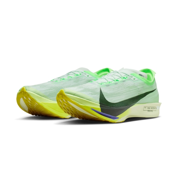 Nike Streakfly 2 - Barely Green/Black Spruce/Volt Ice