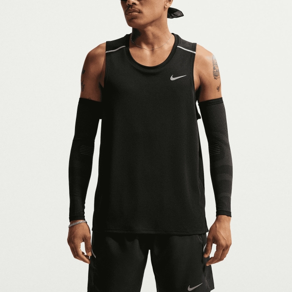 Men's Running Tank Nike DriFIT Miler Tank  Black/Reflective Silver IF2018010