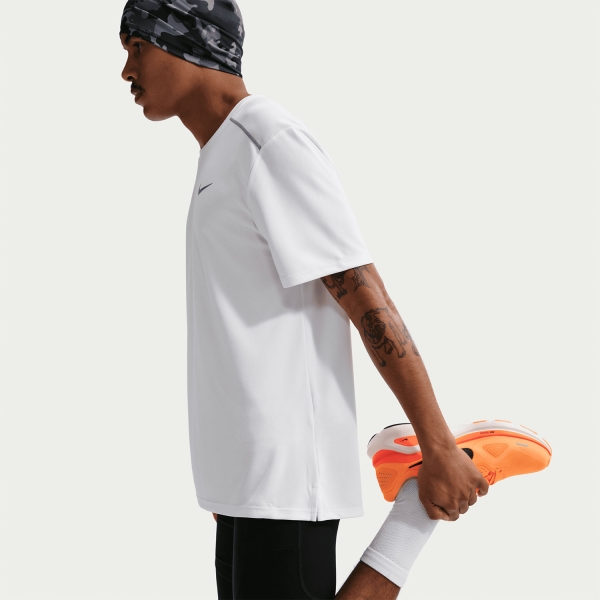 Nike Dri-FIT UV Miler T-Shirt - White/Reflective Silver