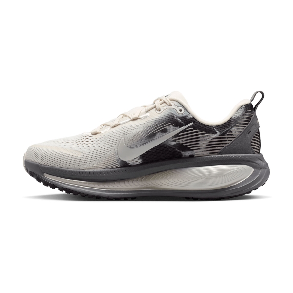 Nike Vomero 18 SE - Phantom/Sail/Pencil Point/Anthracite