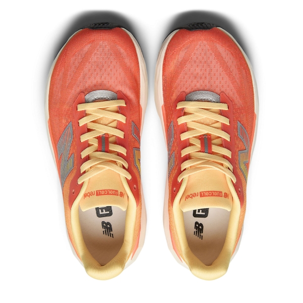 New Balance FuelCell Rebel v5 - Tangerine Heat/Silver Metallic