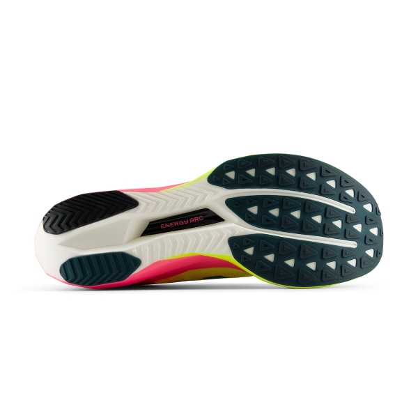 New Balance FuelCell SuperComp Elite v5 London - Pink Heat/Alkaline Green