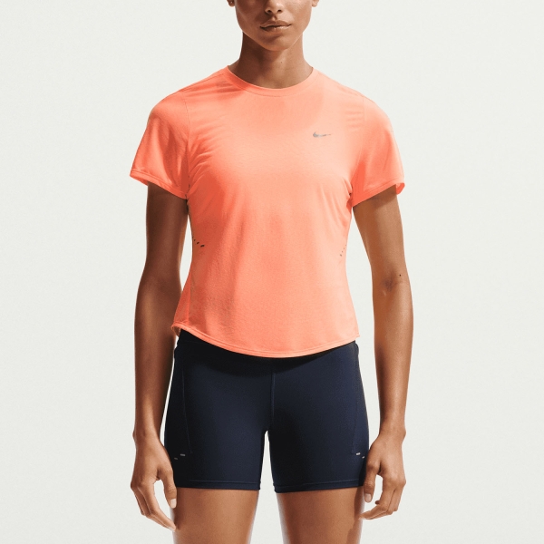 Women's Running T-Shirts Nike Swift Breathe TShirt  Orange Pulse/Photon Dust/Reflective Silver IF1680852