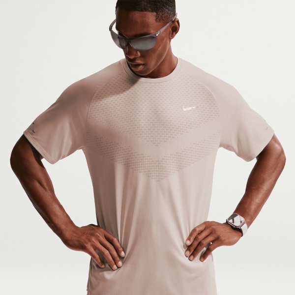 Nike Dri-FIT ADV Stride Camiseta -  Silt Red/Reflective Silver