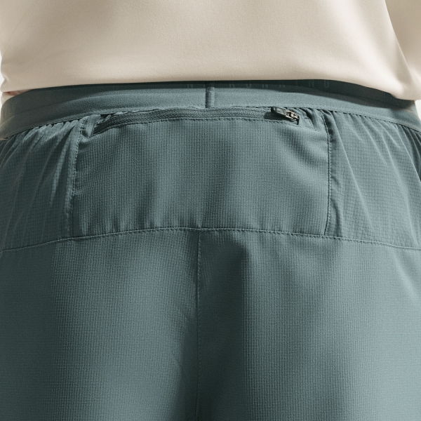 Nike Stride Dri-FIT 5in Pantaloncini - Mineral Slate/Reflective Silver