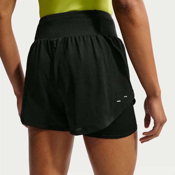 Nike Flow 2 in 1 2.5in Shorts - Black/Reflective Silver