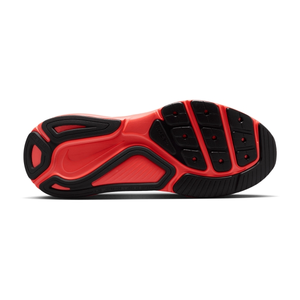 Nike Structure 26 - Black/Metallic Dark Grey/Bright Crimson