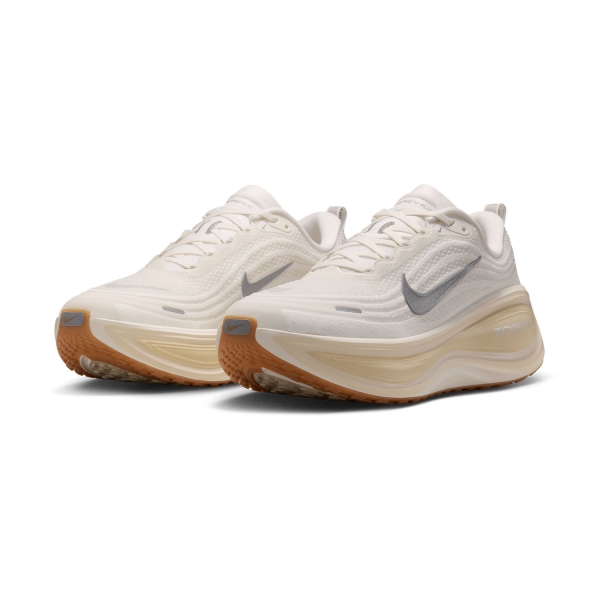 Nike Vomero Plus ESS - Sail/Metallic Silver/Coconut Milk