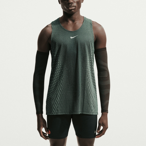 Men's Running Tank Nike AeroFIT Stride Tank  Black/Light Green Spark/Reflective Silver IM5148011
