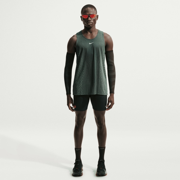 Nike Aero-FIT Stride Tank - Black/Light Green Spark/Reflective Silver