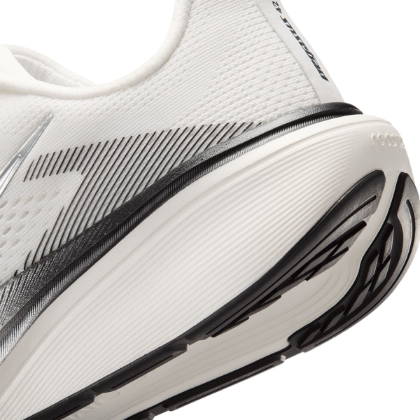 Nike Pegasus 42 ESS - Summit White/Metallic Silver/Sail/Black