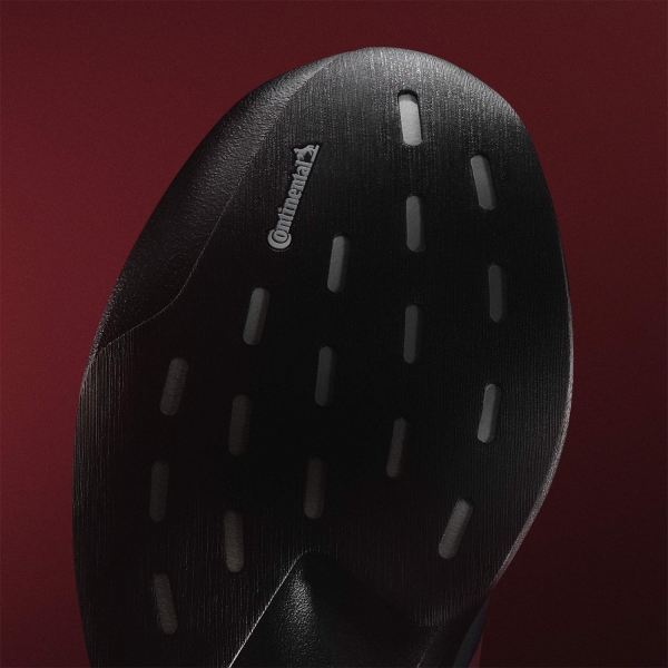 adidas ADIZERO Evo SL - Core Black/Solar Turbo/Light Onix