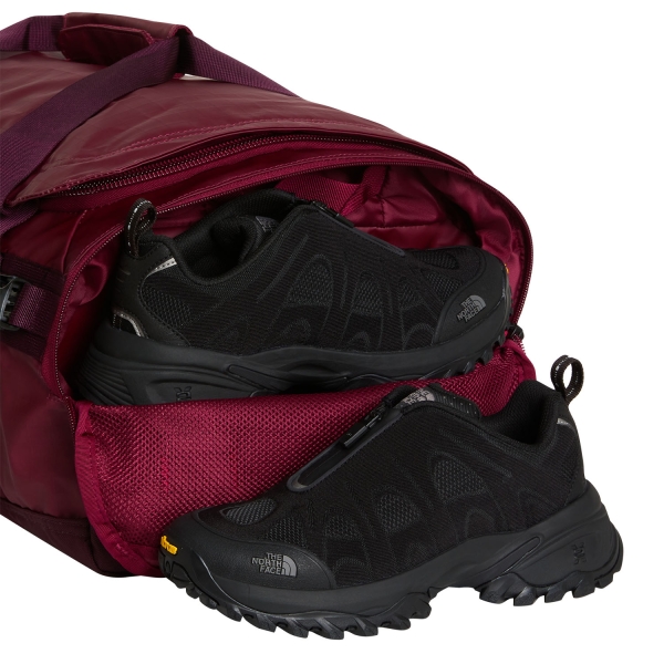 The North Face Base Camp Voyager 42L Bolso - Burgundy Crush/Deep Burgundy/Lali Guran