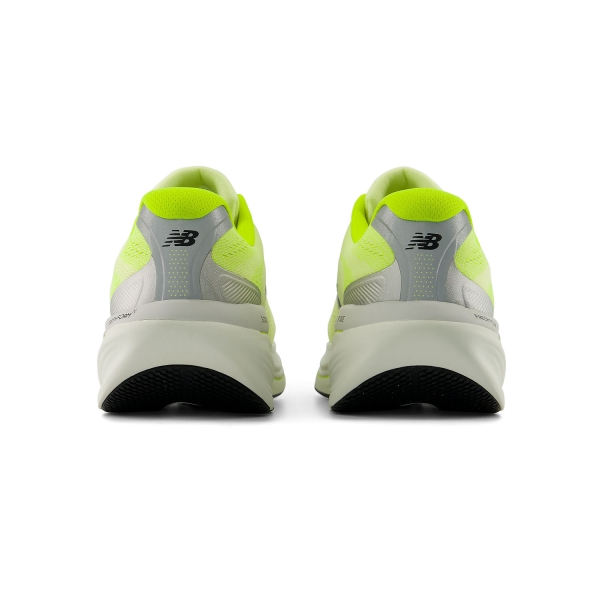 New Balance Fresh Foam X 860 v15 - Alkaline Green/Fennel Seed
