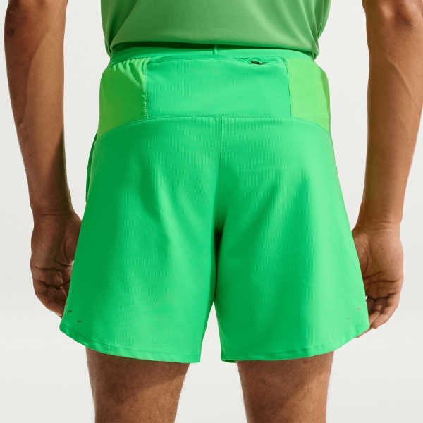 Nike Stride 2 in 1 7in Shorts - Green Spark/Reflective Silver