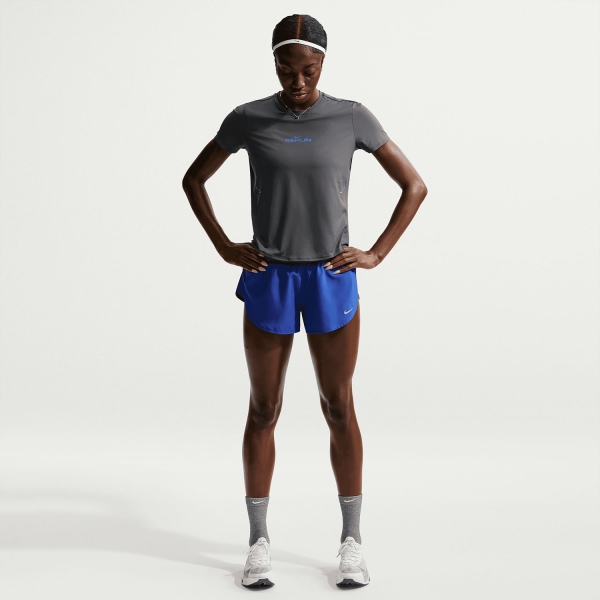 Nike Swift Berlin T-Shirt - Anthracite
