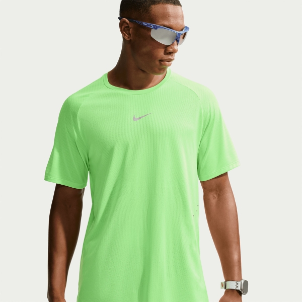 Nike Aero-FIT Stride T-Shirt - Volt/Light Silver/Reflective Silver