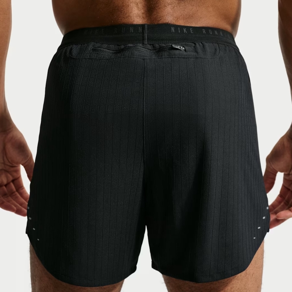 Nike Aero-FIT Stride 5in Shorts - Black/Reflective Silver