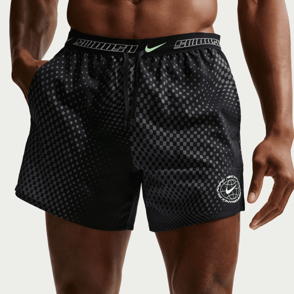 Men's Running Shorts Nike Stride Unstoppable 5in Shorts  Black IO1421010