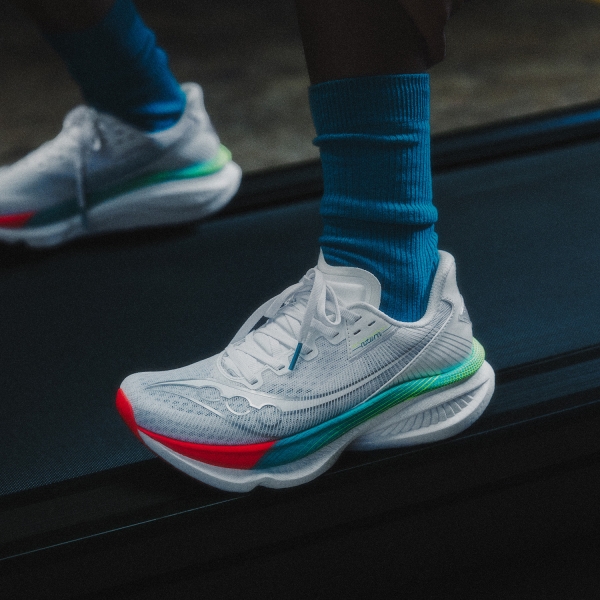 Saucony Endorphin Azura - White/Multi