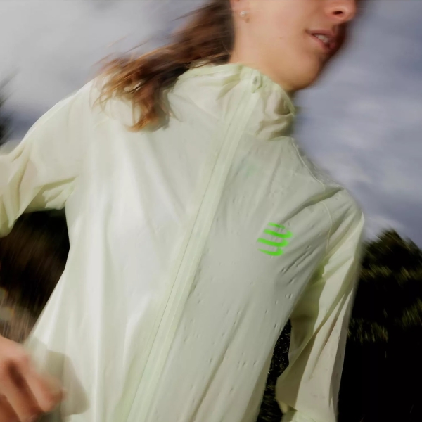 Compressport Hurricane Waterproof Jacket - Lime