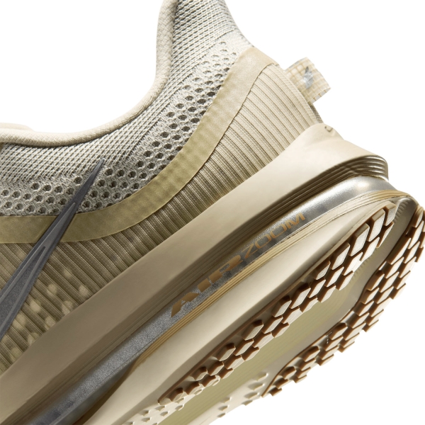 Nike Pegasus Premium ESS - Desert Khaki/Metallic Silver/Light Khaki
