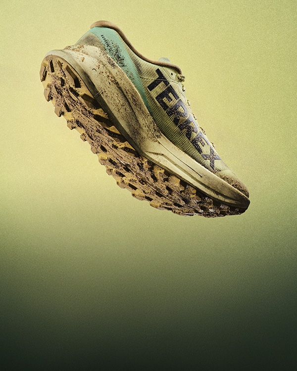 Fast, light, everyday
adidas Terrex Agravic SL